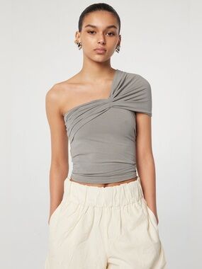 the line by k 🩶 kyo tube top